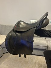 Albion K2 Jump Saddle 17.5"
