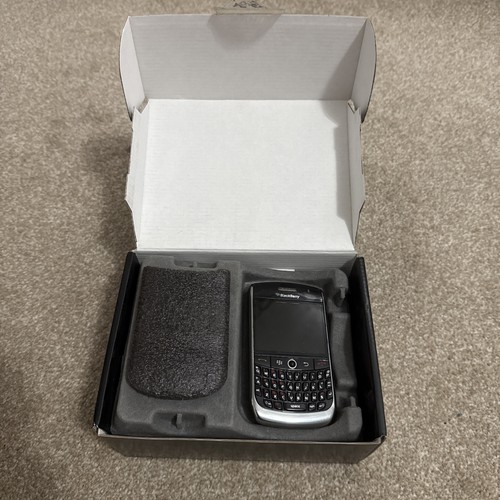 Blackberry curve 8900 unlocked - blackberry,