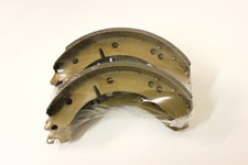 MG TD & TF 1950 - 1955 AXLE SET (FRONT OR REAR)  4 BRAKE SHOES