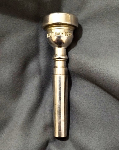 Vincent bach corp trumpet - corp., 6c