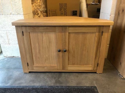 Solid oak corner storage - solid,