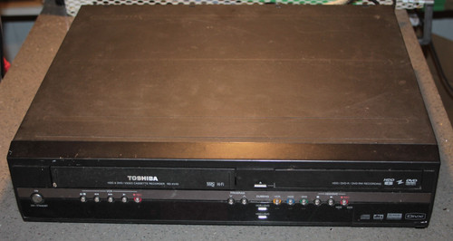 Toshiba xv45 hdd - dvd, vhs