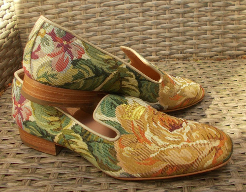 Church ladies damask flora - ladies, 'flora'