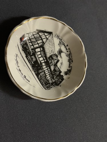 Vintage collectible britannia - vintage,