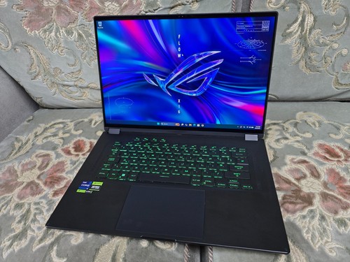 Asus rog flow x16 - flow, i9