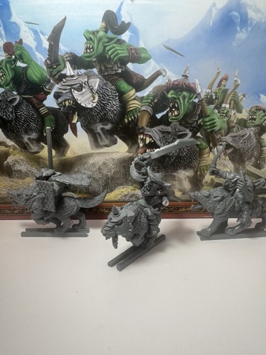 Goblin wolf riders - 10, orcs