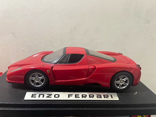 Ferrari enzo - ferrari, red/black