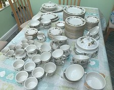 Royal Doulton Larchmont-6