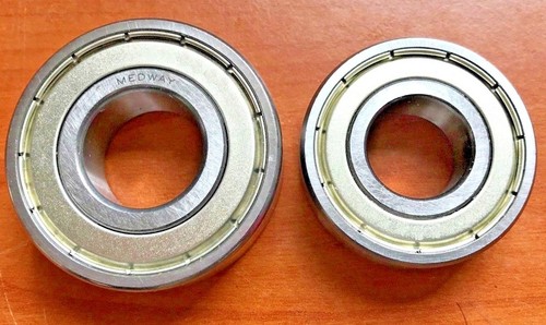 Pair front wheel bearings - front,