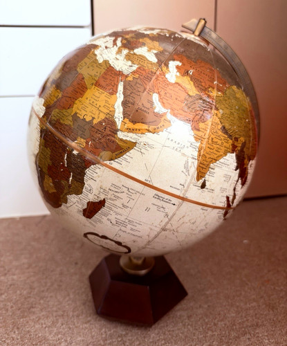 Vintage retro tabletop world - tabletop,