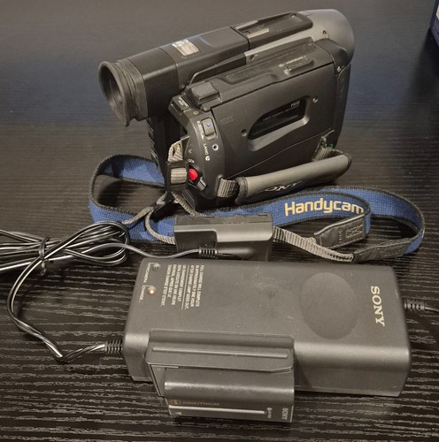 Sony handycam vision video hi8 - sony,