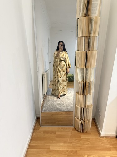 Women floral abaya - free, size