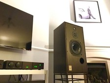 Harbeth SHL5 Speakers - Tiger