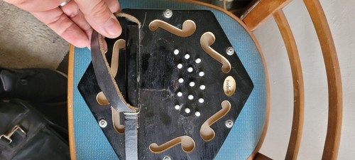 Concertina connection - concertina,