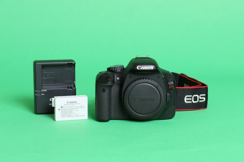 Canon eos kiss 550d - eos,