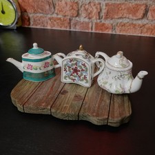Miniature porcelain teapots