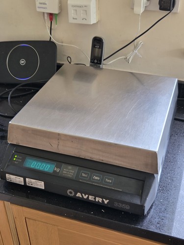 Avery 3359 commercial - , scales