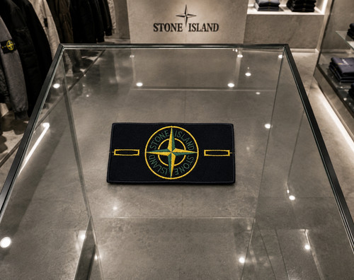Authentic stone island badge - stone,