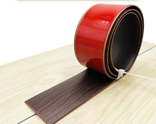 Floor transition strip self - transition,