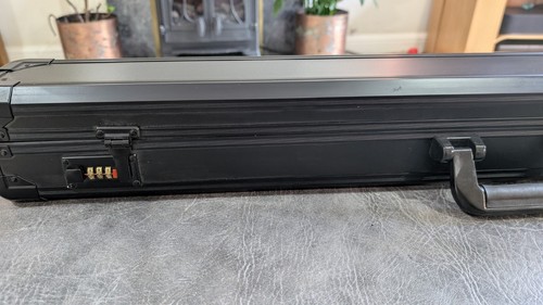 Lockable carrying case - carrying,
