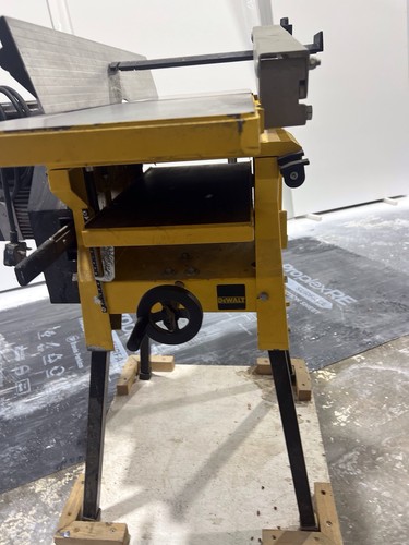 Dewalt planer thicknesser - dewalt, 240v
