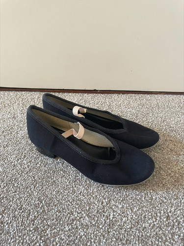 Character dance black shoes - black,