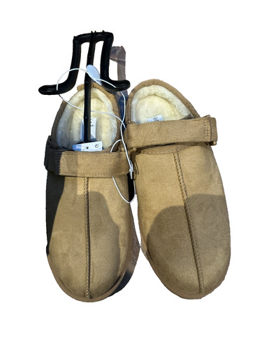 Mens beige slip slippers - beige, on