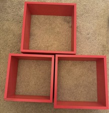 Set of 3 Red Floating Cube