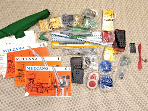 Vintage meccano spare parts - spare,