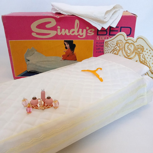 Vintage boxed sindy bed - sindy,