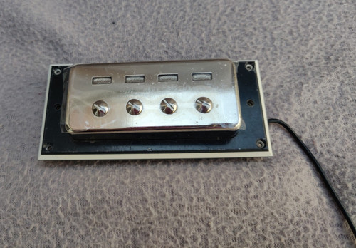 Grecco style staple bass - style, pick