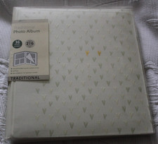 W.H.Smith Traditional Heart