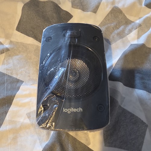 Logitech z906 front rear - logitech, front/rear