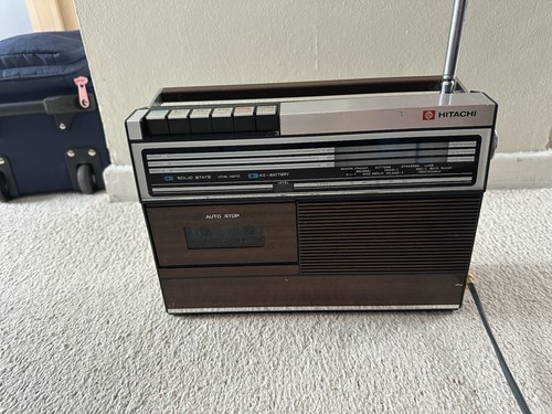 Vintage hitachi band radio - 3, &