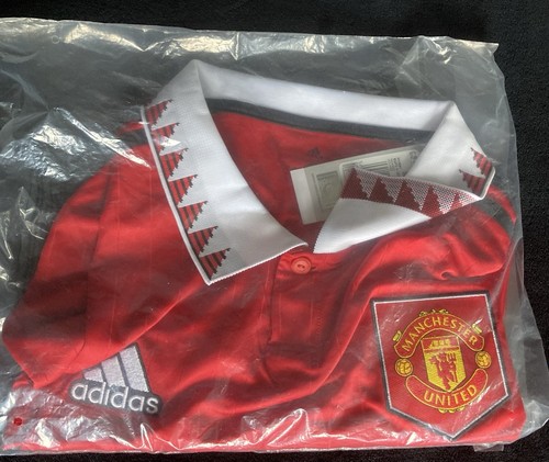 Manchester united home shirt - united,