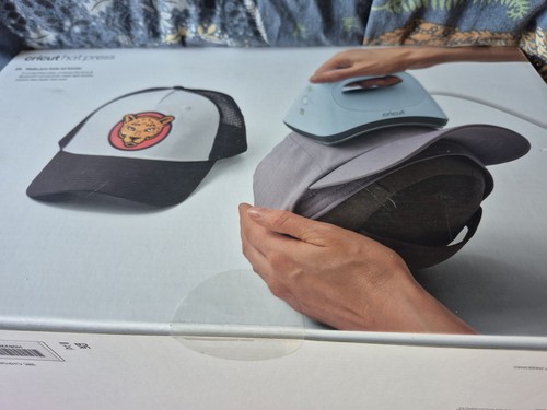 Cricut smart hat - cricut, press