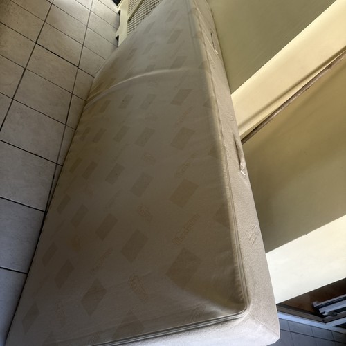 Tempur single mattress - tempur, used