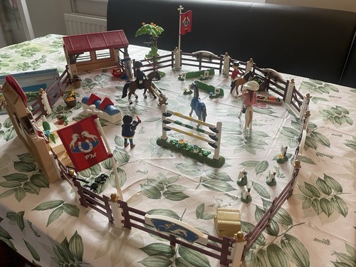Playmobil country farm - playmobil, horse