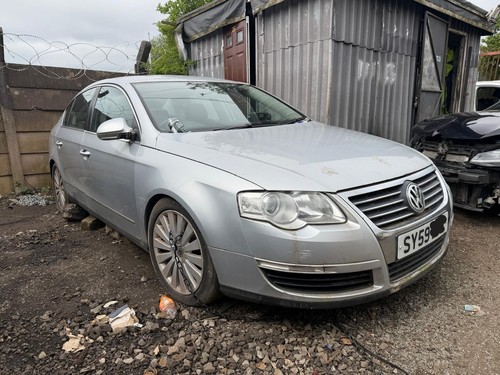 Passat 2009 wheels nuts x4 - nuts,