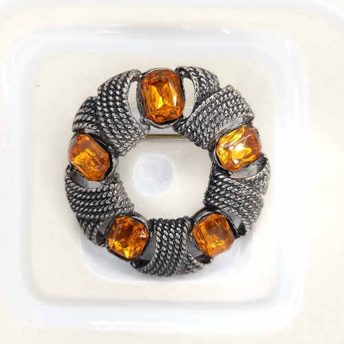 Jewelcraft statement brooch - jewelcraft,