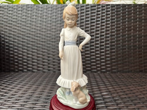 Lladro nao 0379 my dog - nao,