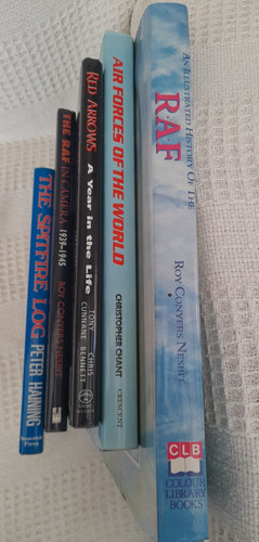 Raf themed book bundle - bundle, red