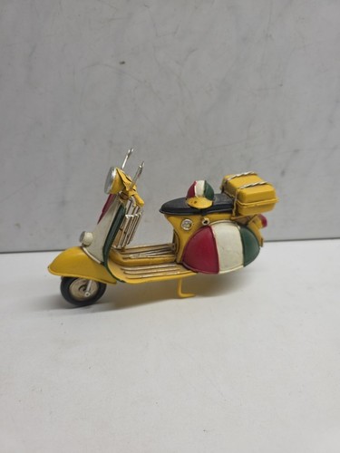 Nostalgic model scooter - nostalgic,