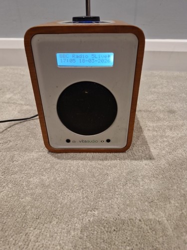 Vita audio ruark dab - r1, fm