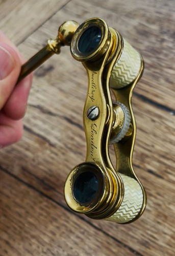 Beautiful victorian guilloche - beautiful,