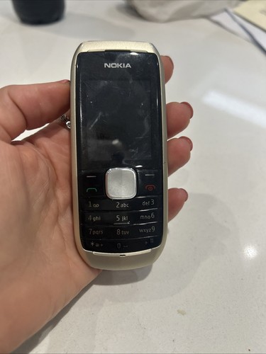 Nokia 1800 mobile phone - , silver