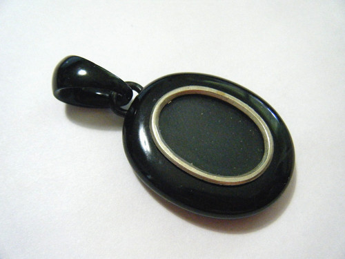 Vintage victorian whitby - 1.5",