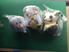 2 Mini Minecraft Plushies And 1 Mini Pokémon Pokemon Plush Set ( Total 3)