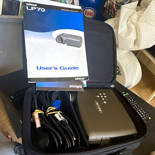 Infocus lp70 dlp projector - infocus,