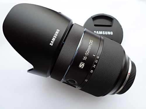 100 mint samsung 16 50mm - 100%,